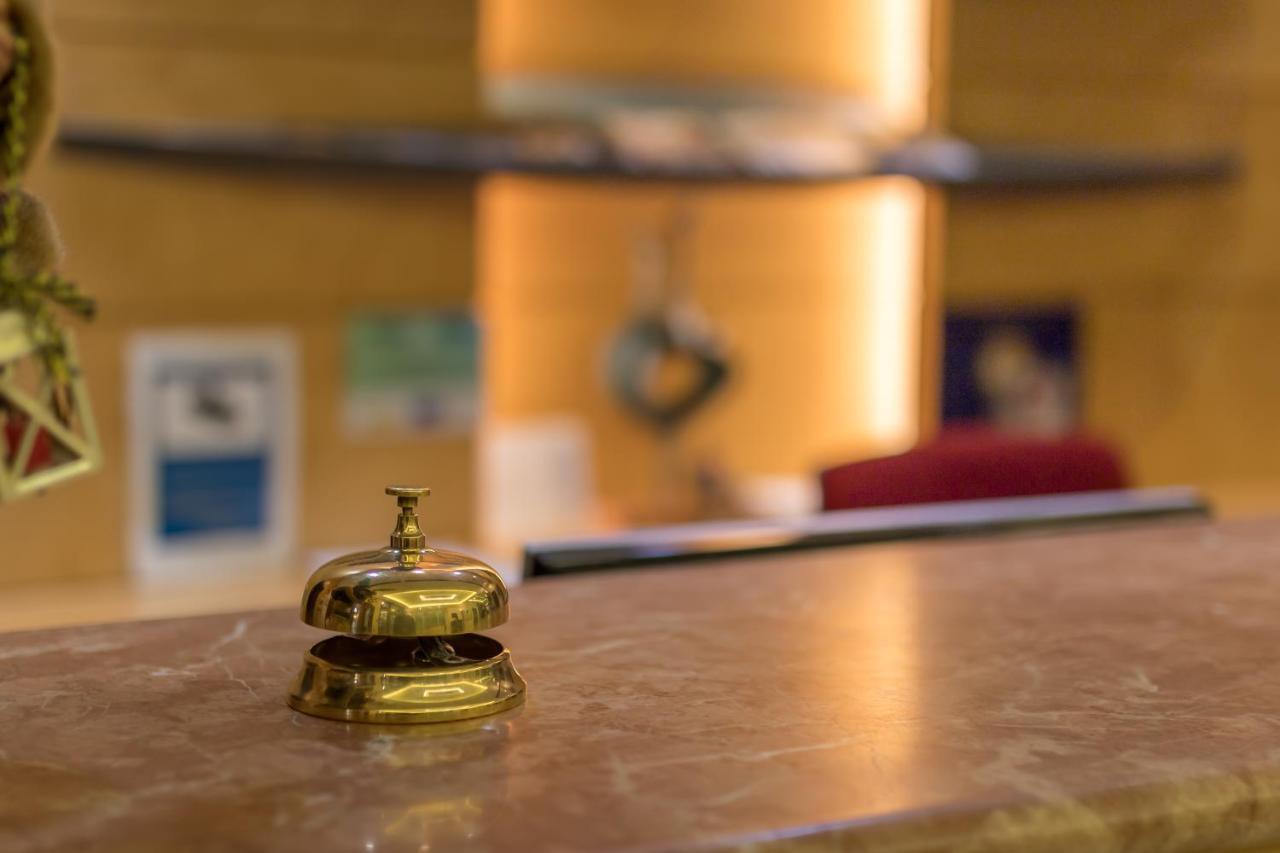 Hotel Alda El Suizo 费罗尔 外观 照片